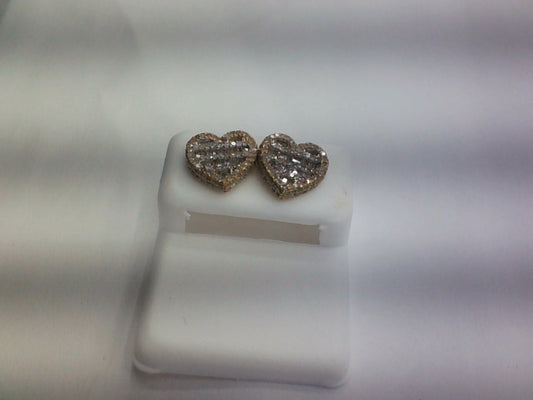 CLOSEOUT 10KT 0.98-1.11CT D-BAGUETTE EARRINGS &quot;HEART&quot;