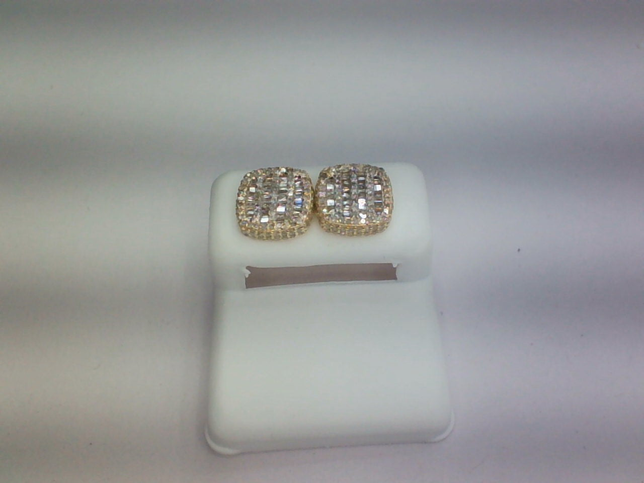 CLOSEOUT 10KT 1.06-1.11CT D-BAGUETTE EARRINGS