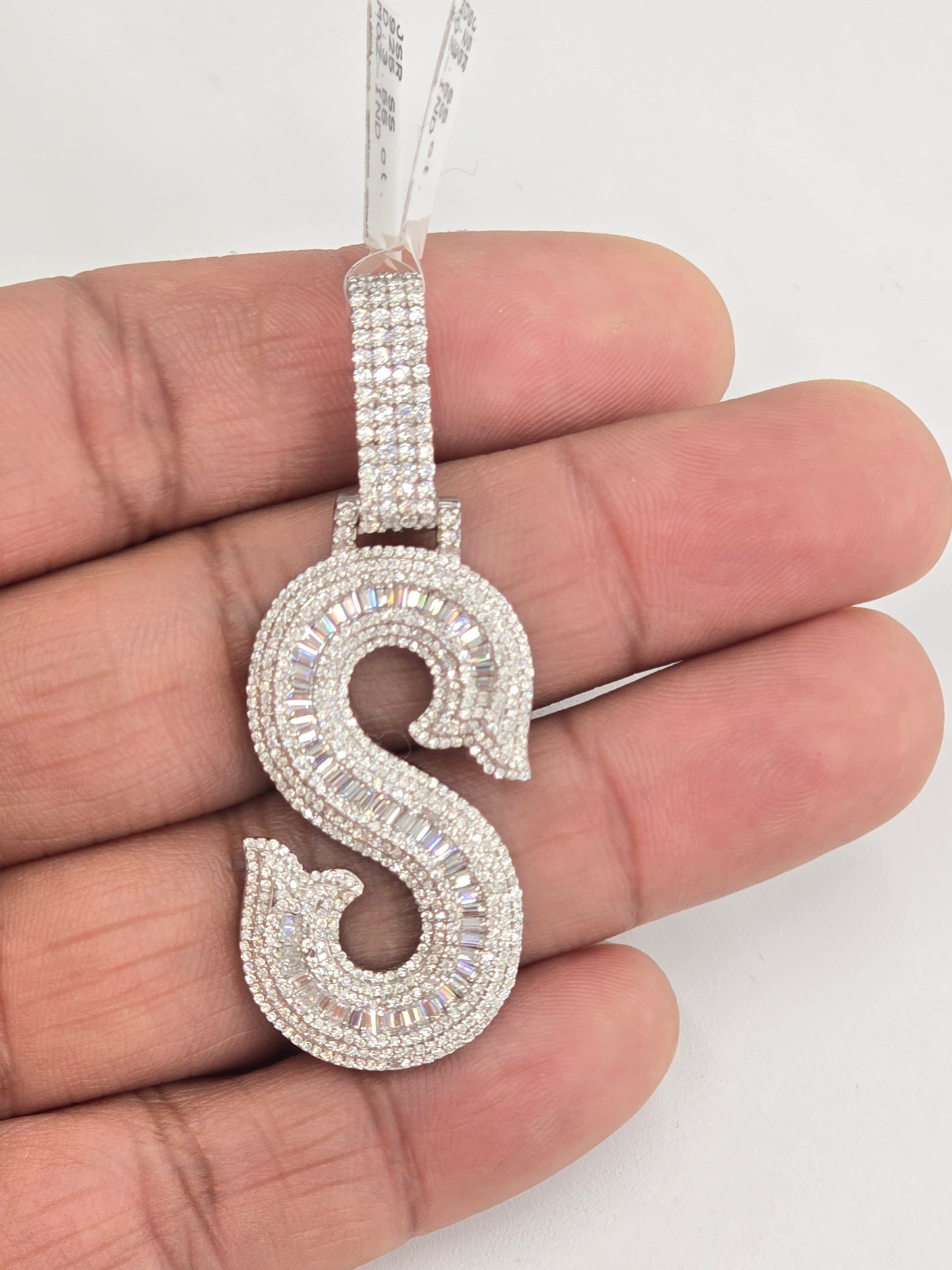 925 STERLING SILVER MOISSANITE DIAMOND INITIAL LETTER PENDANT