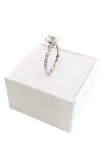 14KT WHITE GOLD LAB GROWN DIAMOND EMERALD CUT CERTIFIED RING FOR WOMEN