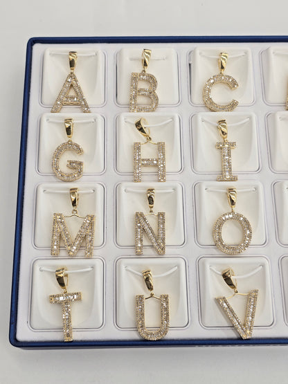 REAL DIAMOND 10KT GOLD BLOCK LETTER INITIAL A TO Z FOR MEN AND WOMEN